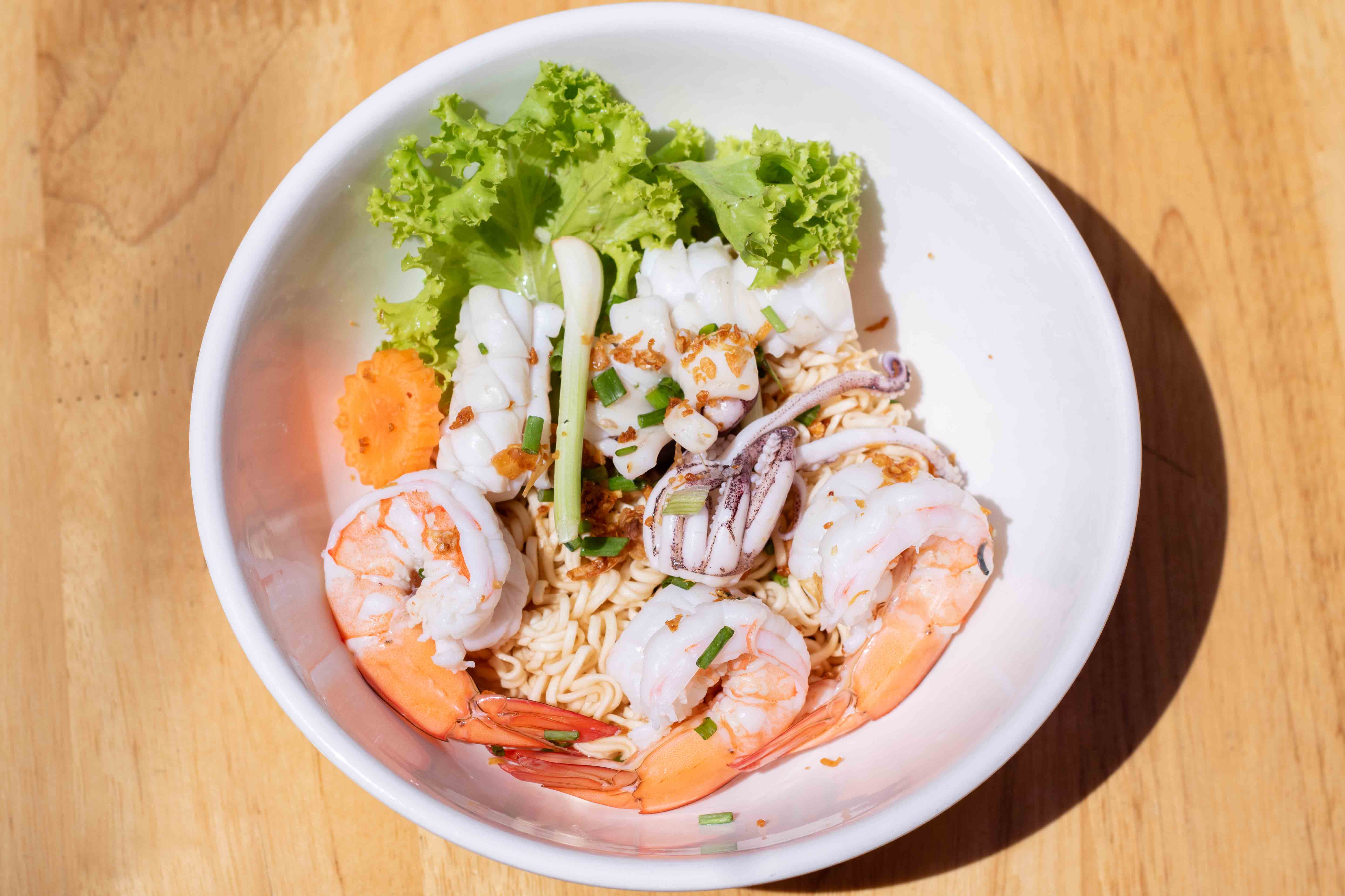 គុយទាវគ្រឿងសមុទ្រ